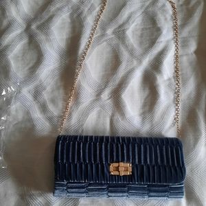 BNWT shoulder purse Velvet